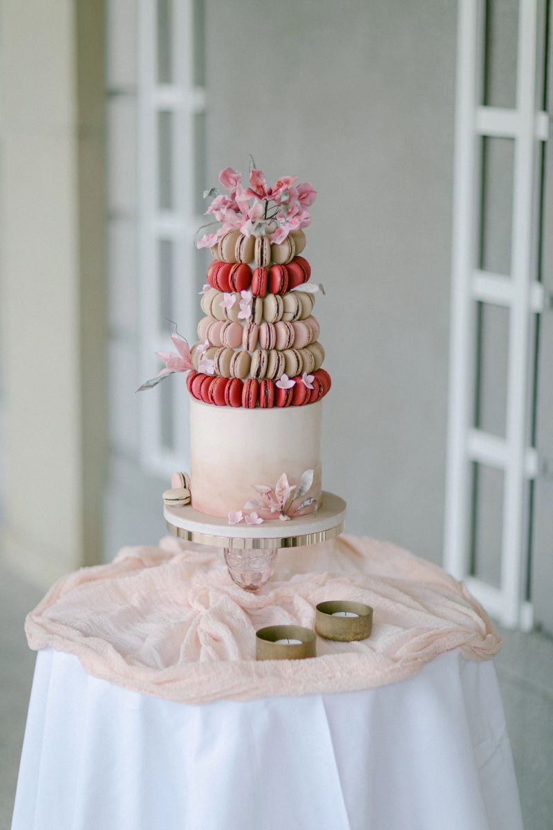 Torte rose meets red Hochzeit